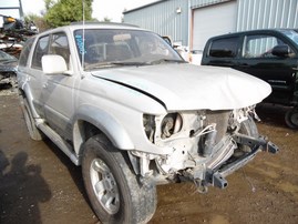 1998 TOYOTA 4RUNNER LIMITED SILVER 3.4L AT 4WD Z18043